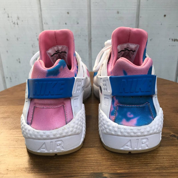 Nike Air Huarache Pink & Blue Tie-Dye Sneaker, 6.5 - Picture 5 of 8